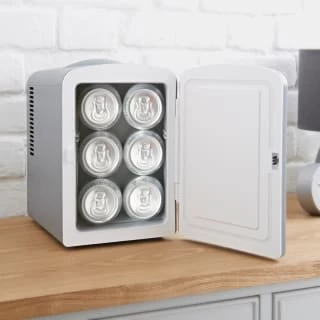 Blaupunkt 4L Mini Fridge - Image 7