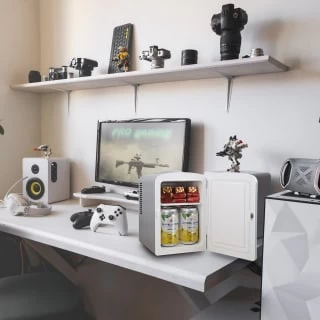 Blaupunkt 4L Mini Fridge - Image 6